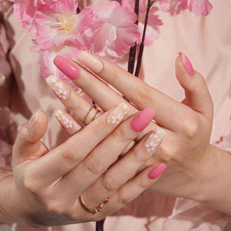 Stickers ongles en gel Kensy Geeli House avec rose tendre et fleurs sur base transparente