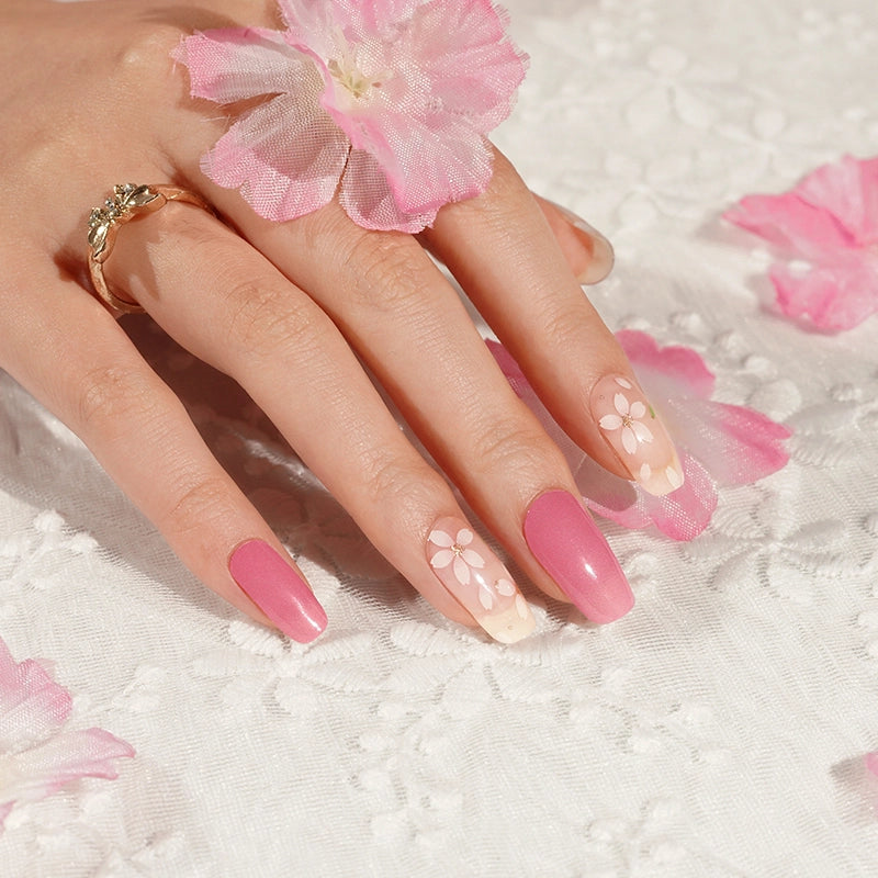 Stickers ongles en gel Kensy Geeli House avec rose tendre et fleurs sur base transparente