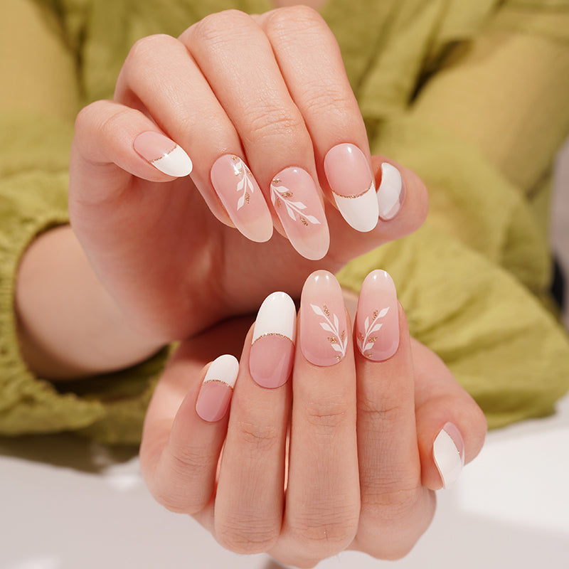 Stickers ongles en gel Amea french pailletée avec motif floral et effet transparent