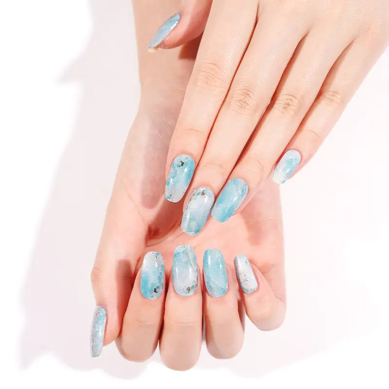 Stickers ongles en gel Sandiva Geeli House avec effet marbre blanc, bleu et lignes brunes